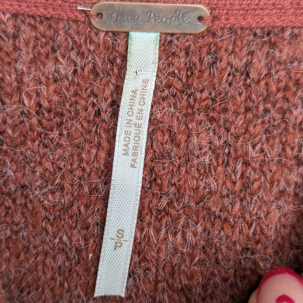 Free People Mila Hoodie Sweater Size Small Cherry Mahogany Oversized Boucle Knit - Picture 10 of 14